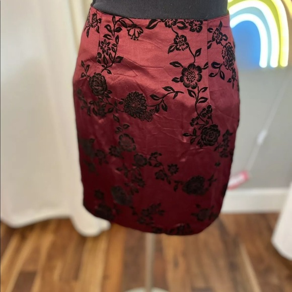 Vintage 90s mini skirt burgundy and the other burn out junior size 5 - Picture 2 of 4